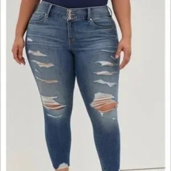 TORRID jegging distressed medium wash super soft 5 pocket design size 24 - Picture 1 of 7